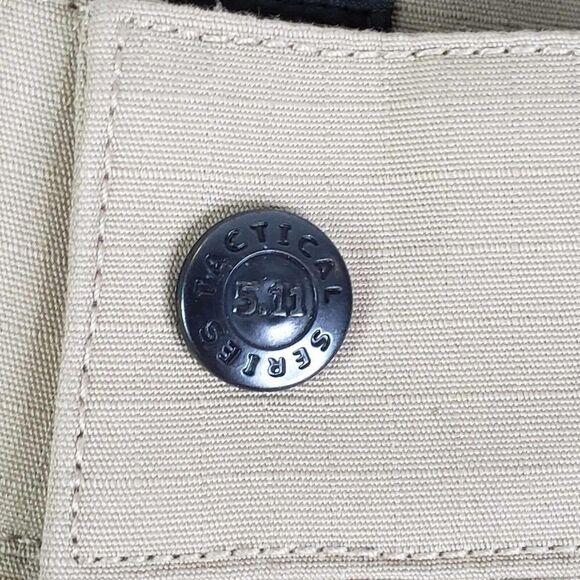 5.11 Cargo Pants Tactical Men’s Size Medium M Tan Khaki Ripstop Straight Leg - Picture 5 of 9